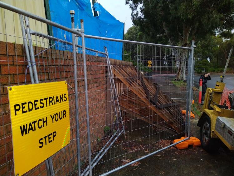 Moving clay soil from distress building