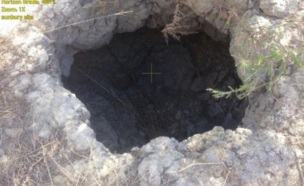 What Warning Signs Are There to Indicate Sinkholes